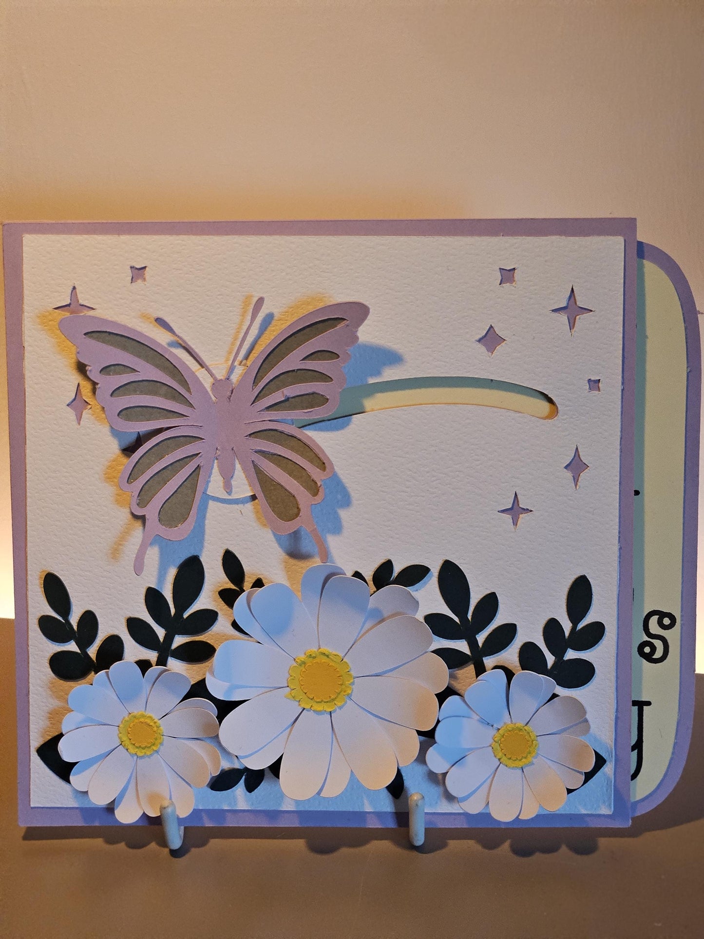 3D Handmade Daisy Butterfly Card with Pull-Out Display Stand (Happy Birthday)